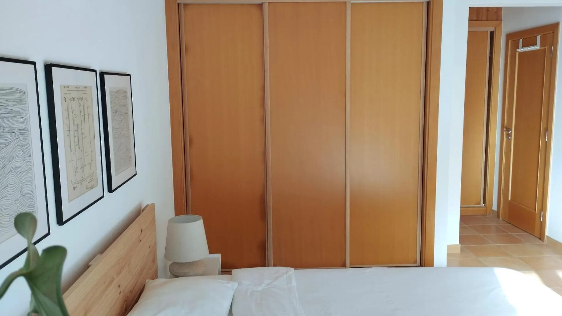 Endless Summer Surf House Aljezur Guest house